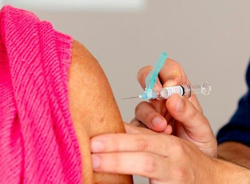 Vaccinatie profs roze trui
